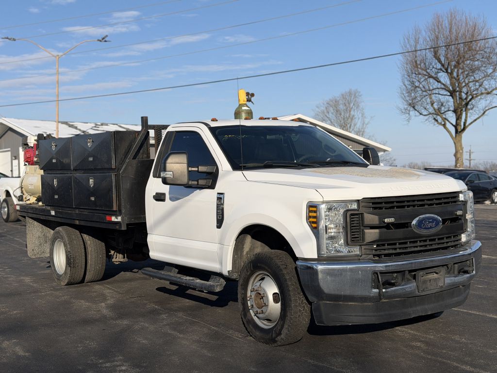 2019 Ford F-350 Image 1