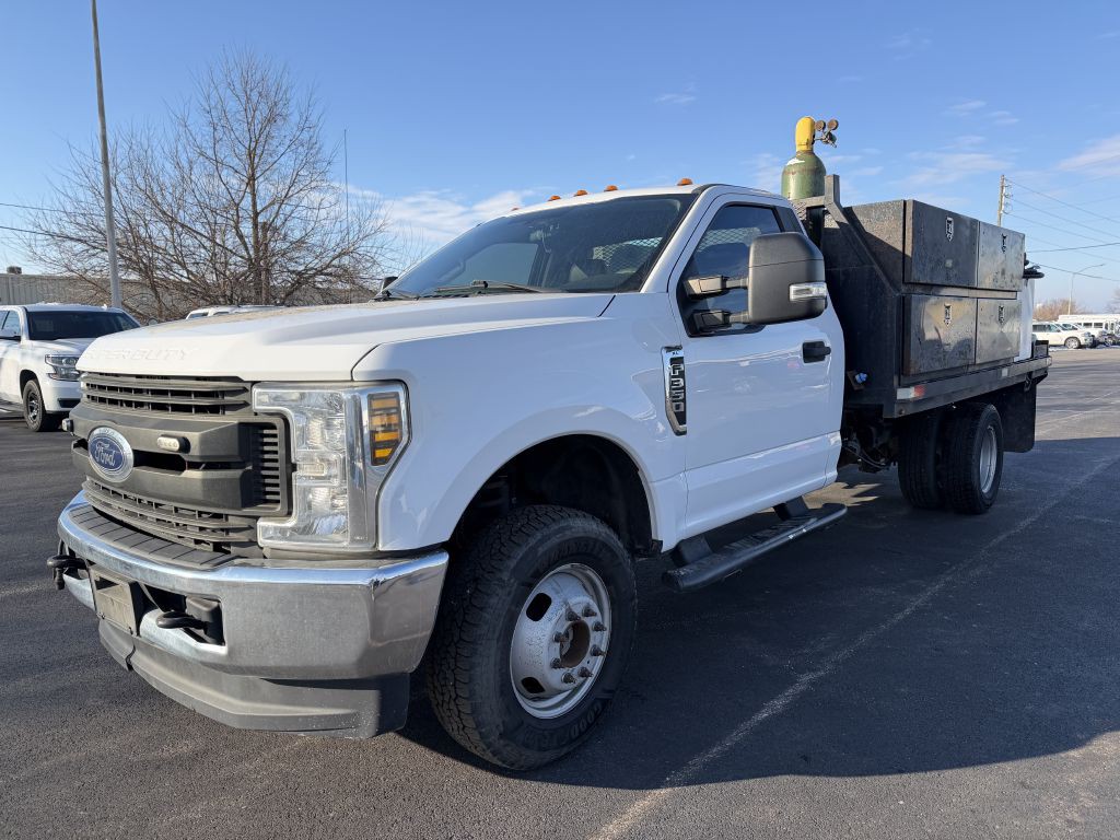 2019 Ford F-350 Image 2