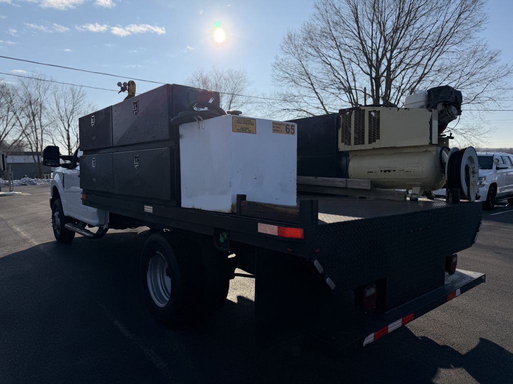 2019 Ford F-350 Image 3