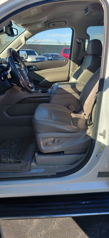 2015 GMC Yukon Image 5