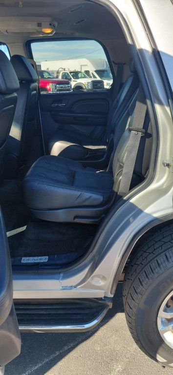 2007 GMC Yukon Image 6
