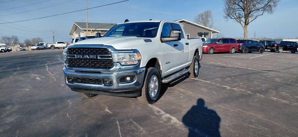 2024 RAM 2500 Image 2