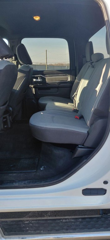 2024 RAM 2500 Image 6