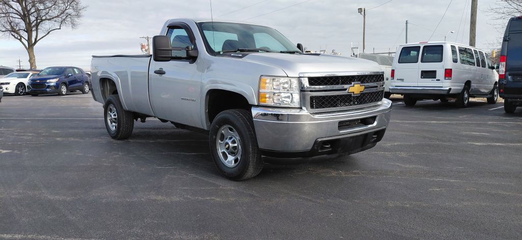2013 Chevrolet Silverado 1500 Image 1