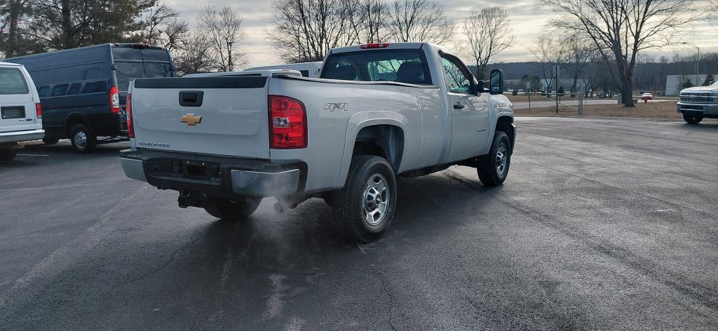 2013 Chevrolet Silverado 1500 Image 3