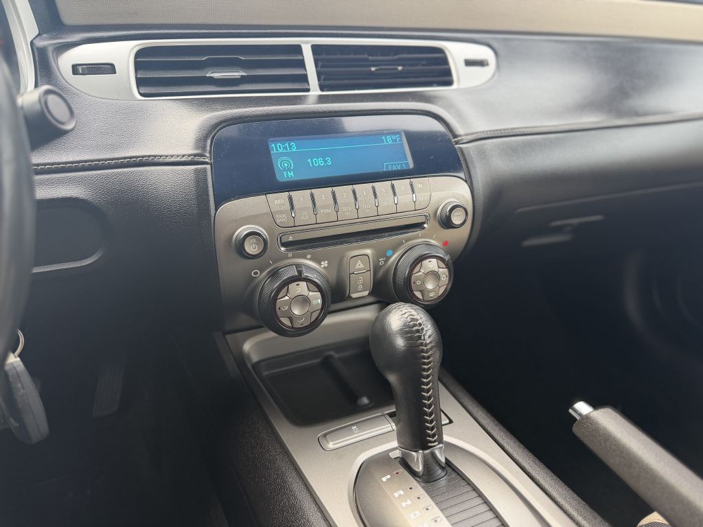 2012 Chevrolet Camaro Image 6