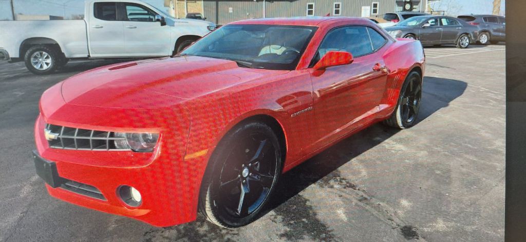 2012 Chevrolet Camaro Image 2