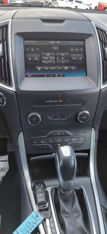 2015 Ford Edge Image 8