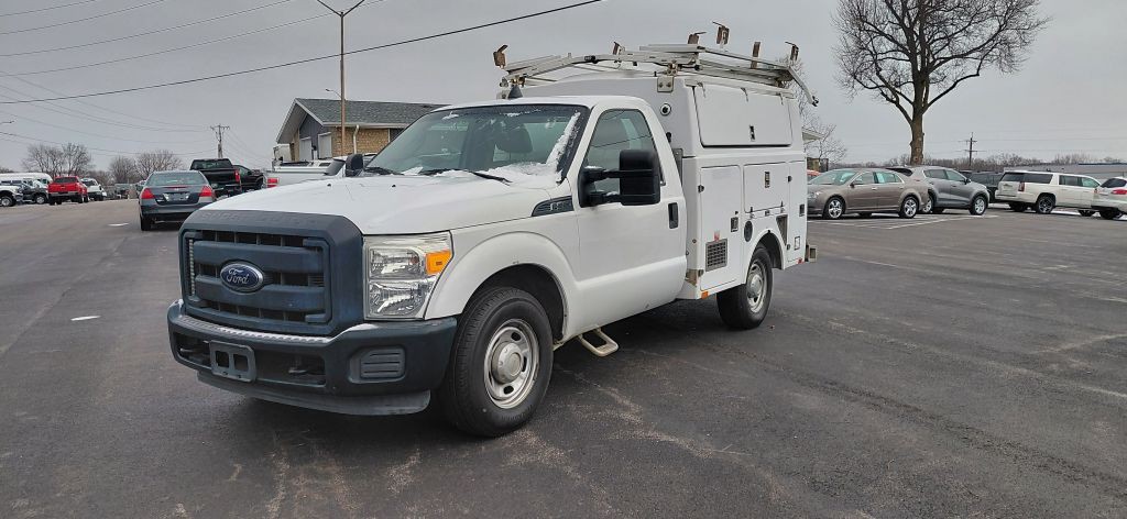 2013 Ford F-350 Image 2