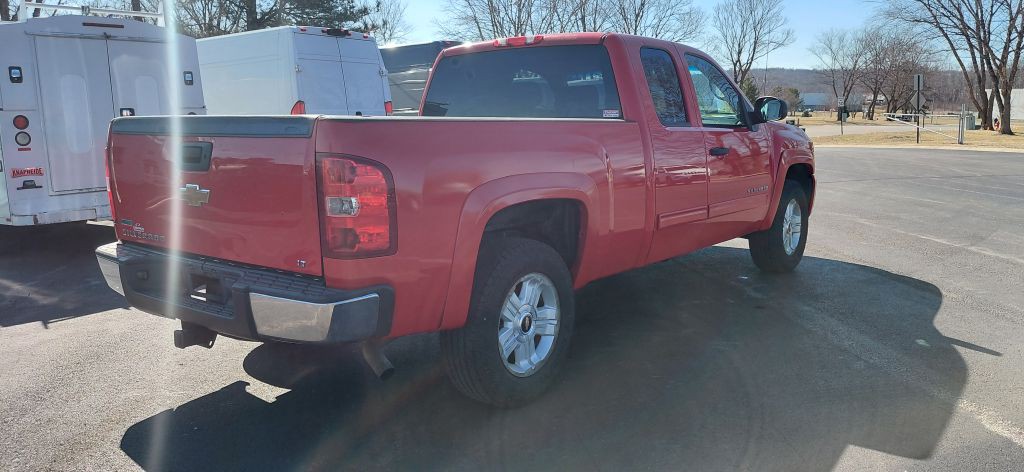 2011 Chevrolet Silverado 1500 Image 4