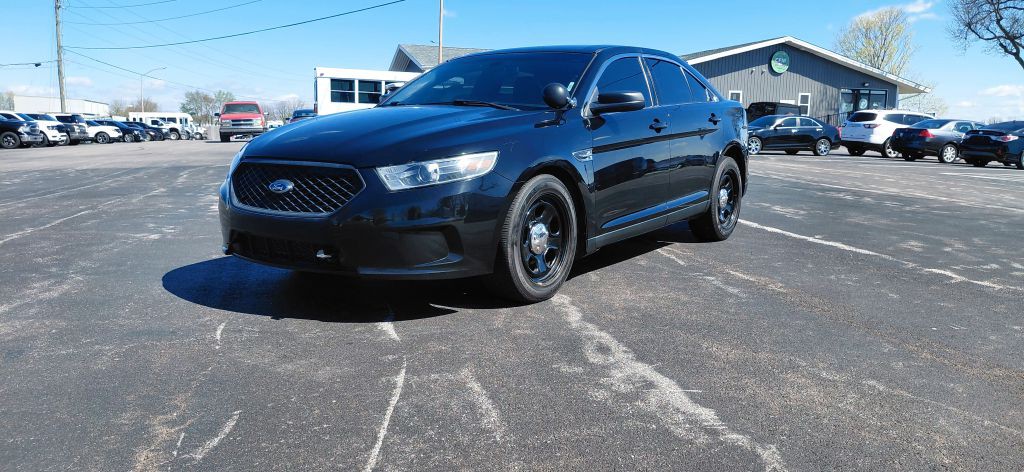2017 Ford Taurus Image 2