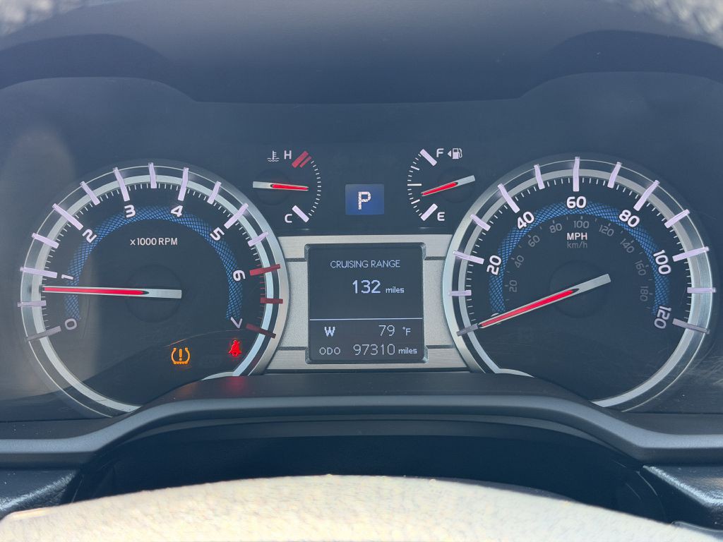 2018 Toyota 4Runner Image 6