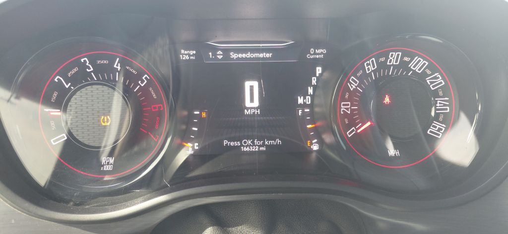 2017 Dodge Challenger Image 7