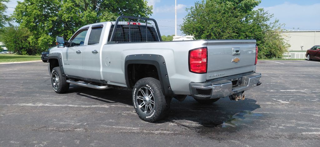 2019 Chevrolet Silverado 1500 Image 4