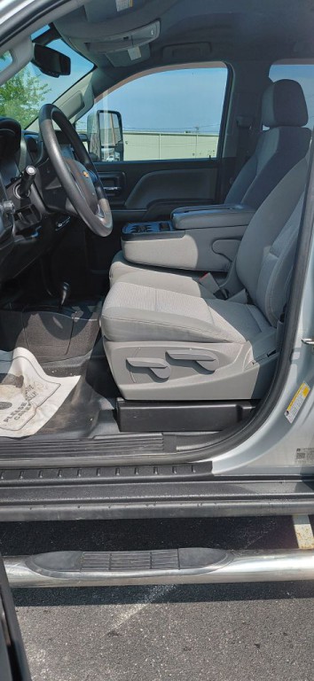2019 Chevrolet Silverado 1500 Image 5