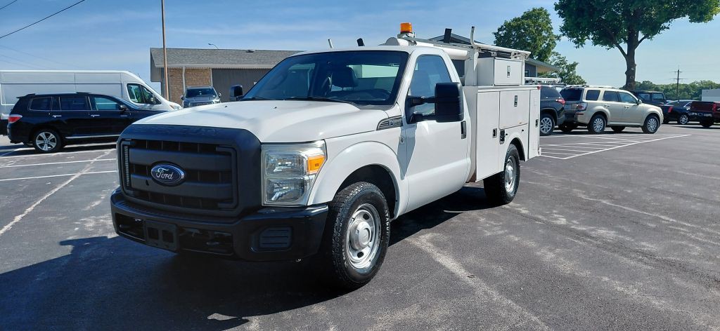 2012 Ford F-250 Image 2