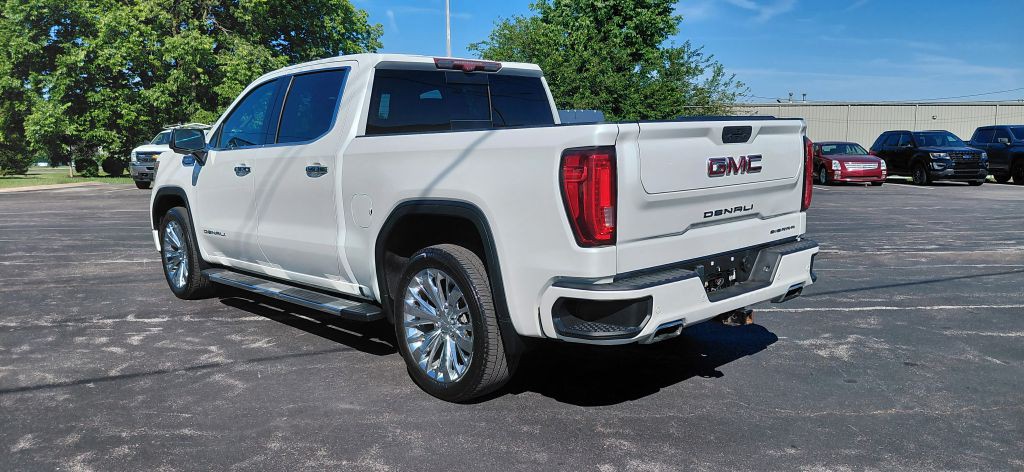 2020 GMC Sierra Image 4