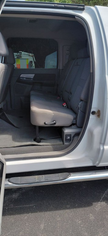 2007 Dodge Ram 3500 Image 7