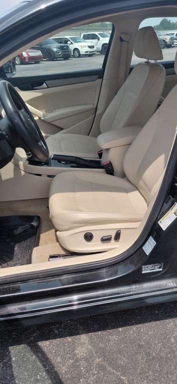 2014 Volkswagen Passat Image 5