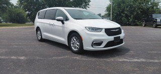 Image for 2023 Chrysler Pacifica Touring L ID: 7550815