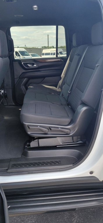 2022 GMC Yukon Image 6