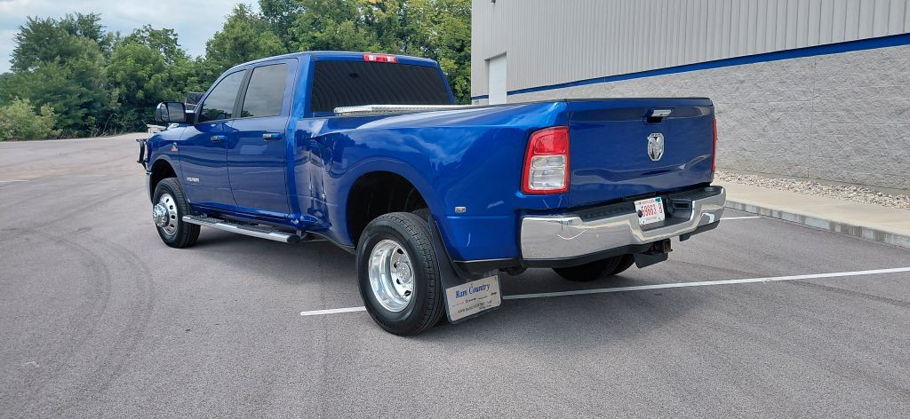 2019 RAM 3500 Image 4