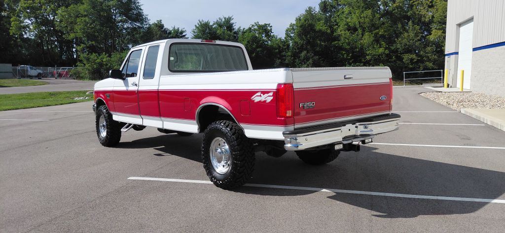 1997 Ford F-250 Image 4