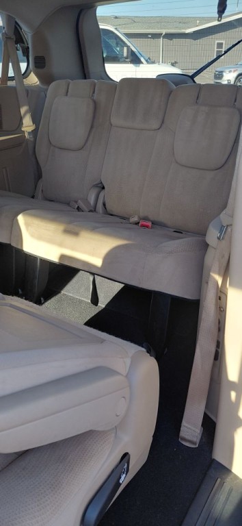 2016 Dodge Grand Caravan Image 7