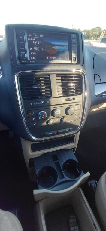 2016 Dodge Grand Caravan Image 9
