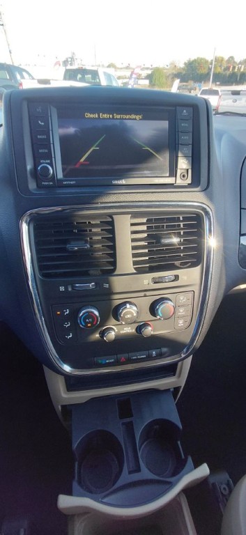2016 Dodge Grand Caravan Image 10