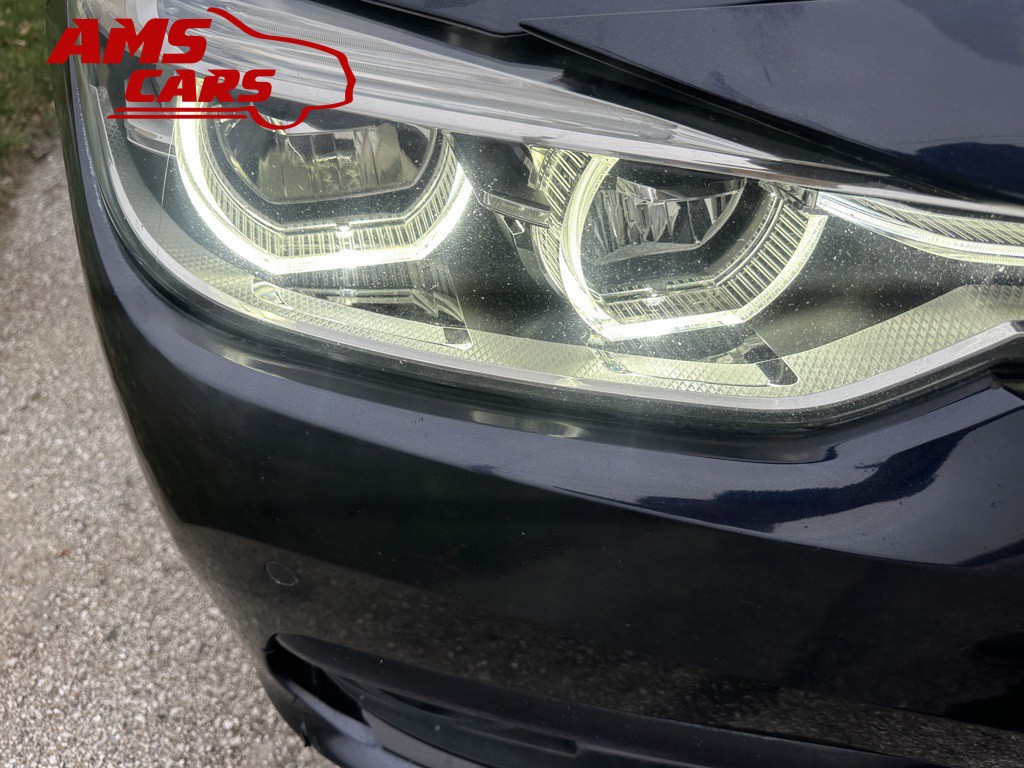 2017 BMW 3 Series Image 39