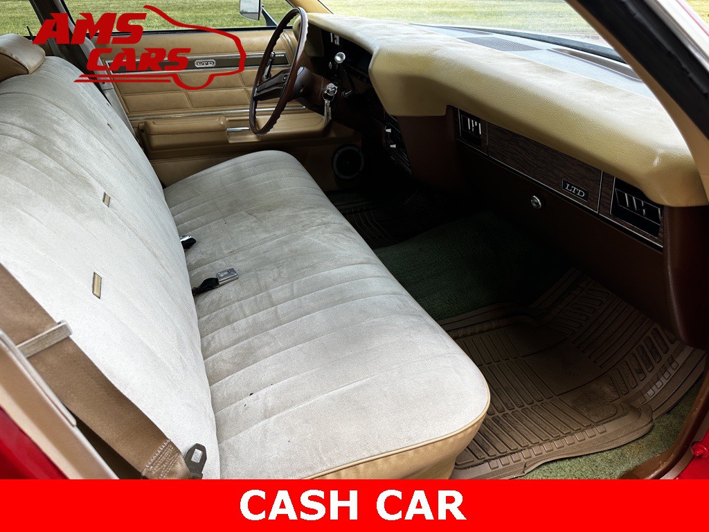 1975 Ford LTD Image 17
