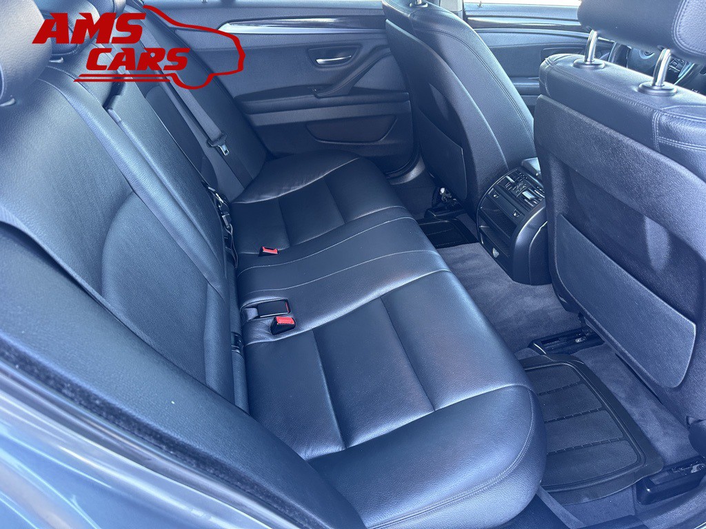 2016 BMW 5 Series Image 15