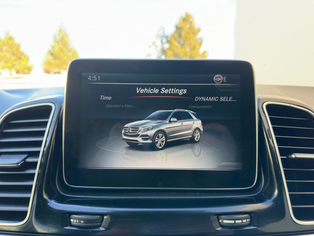 2016 Mercedes-Benz GLE-Class Image 27