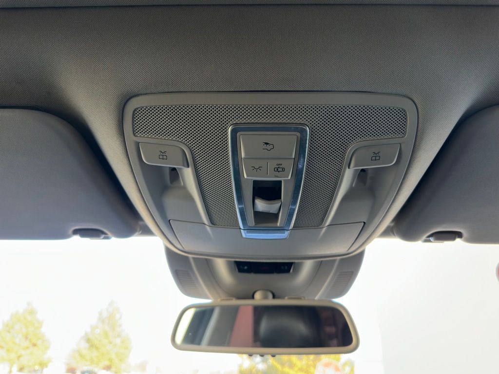 2016 Mercedes-Benz GLE-Class Image 30