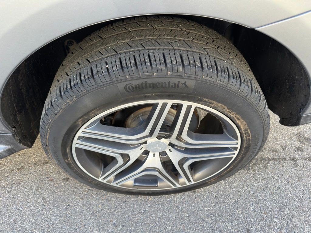 2016 Mercedes-Benz GLE-Class Image 40