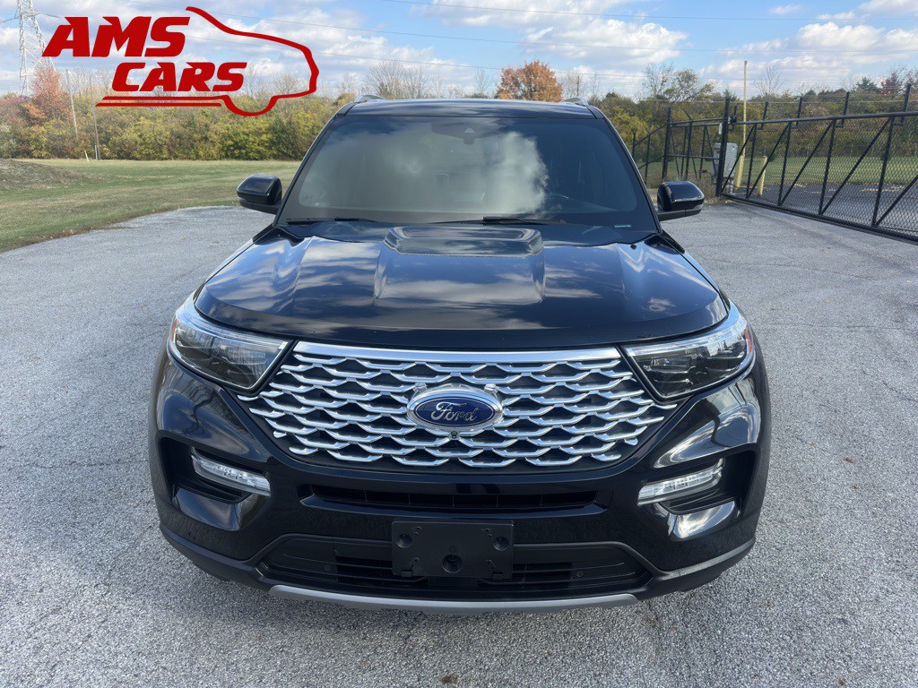 2020 Ford Explorer Image 2