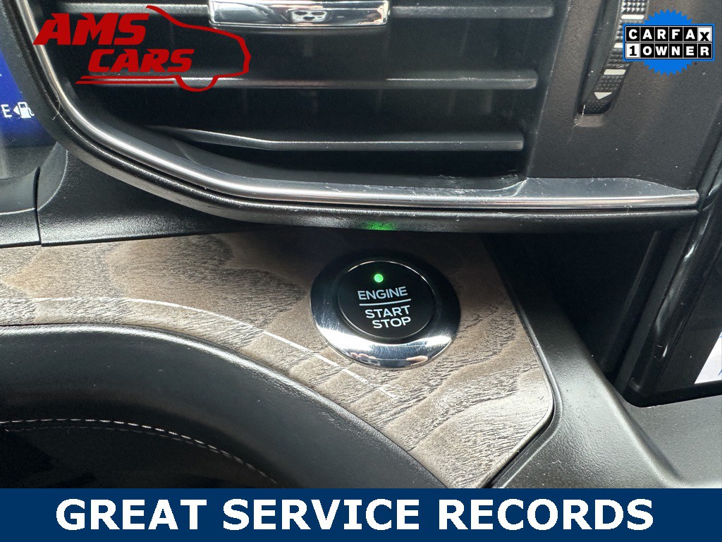 2020 Ford Explorer Image 32