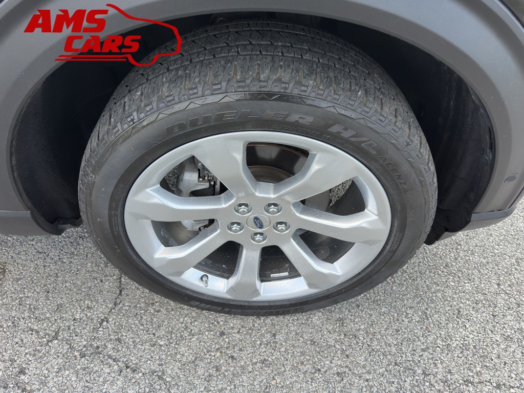 2020 Ford Explorer Image 53