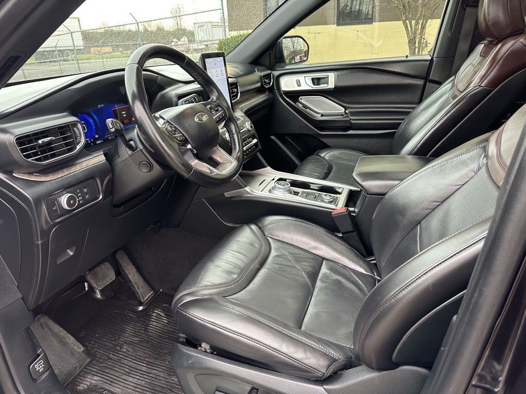 2020 Ford Explorer Image 11