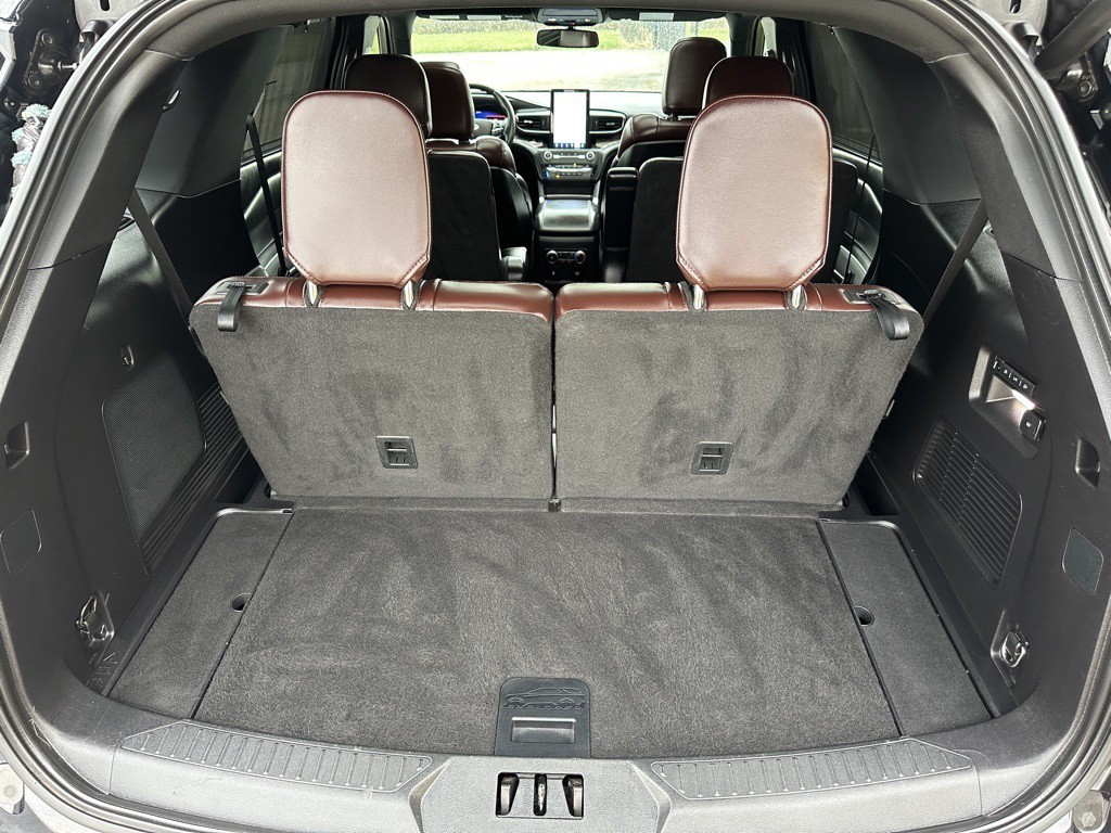 2020 Ford Explorer Image 16