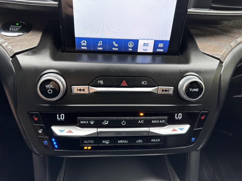 2020 Ford Explorer Image 40