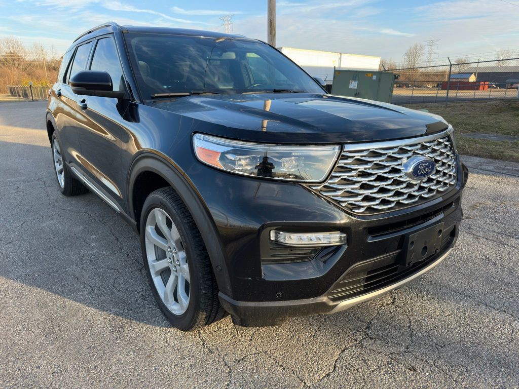 2020 Ford Explorer Image 3