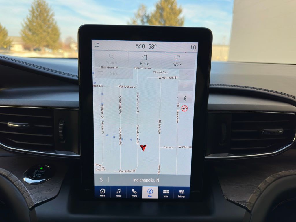 2020 Ford Explorer Image 30