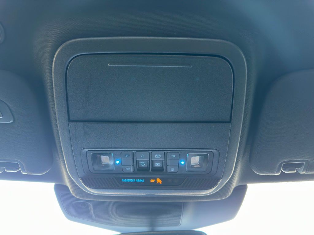 2020 Ford Explorer Image 39