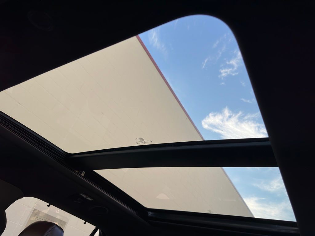 2020 Ford Explorer Image 40