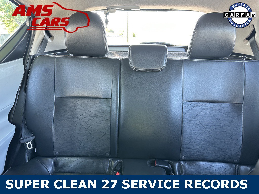 2012 Toyota Prius Image 14