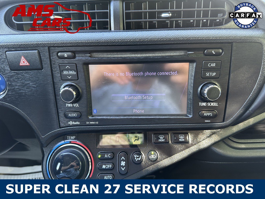 2012 Toyota Prius Image 27