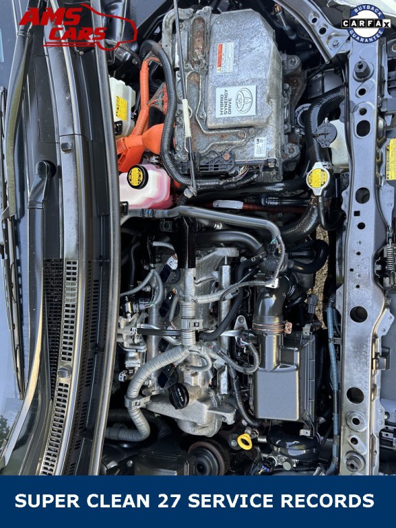 2012 Toyota Prius Image 40