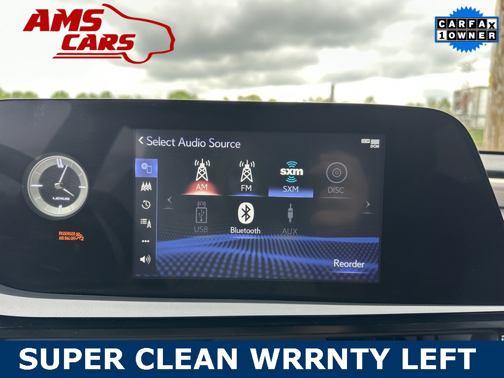 2022 Lexus ES Image 37